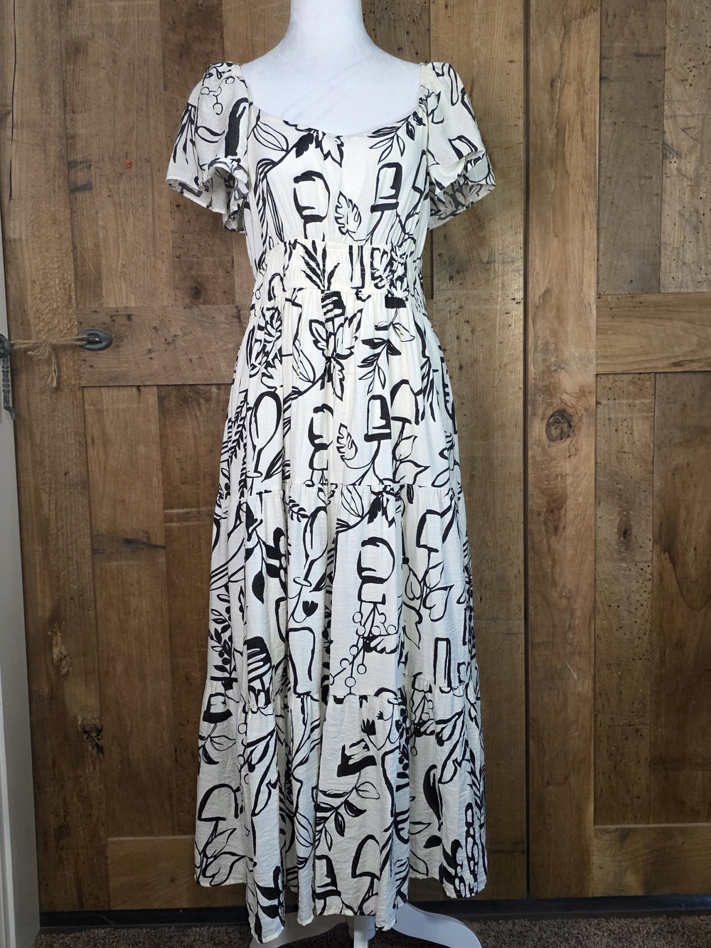 Blu Pepper Black Ivory Abstract Botanical Tiered Maxi Dress Size L Cottagecore